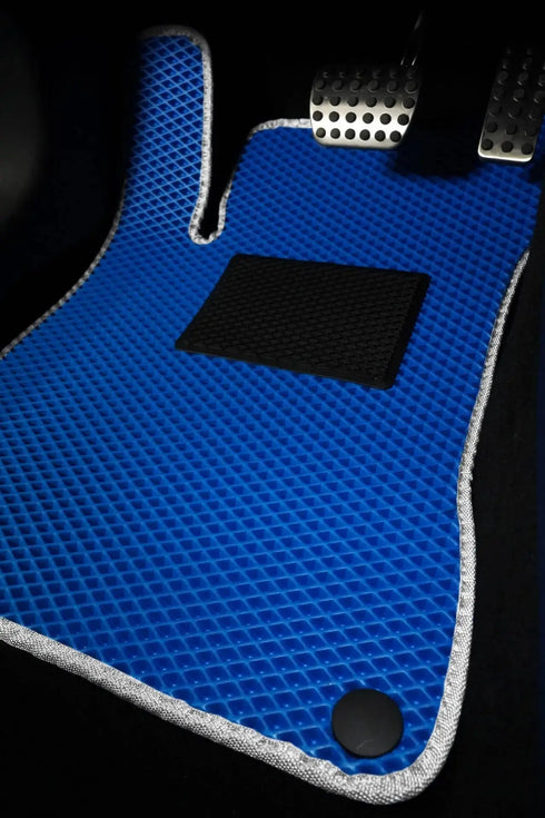 Alfombrillas en EVA 4 Piezas a medida - Delanteras y Traseras -